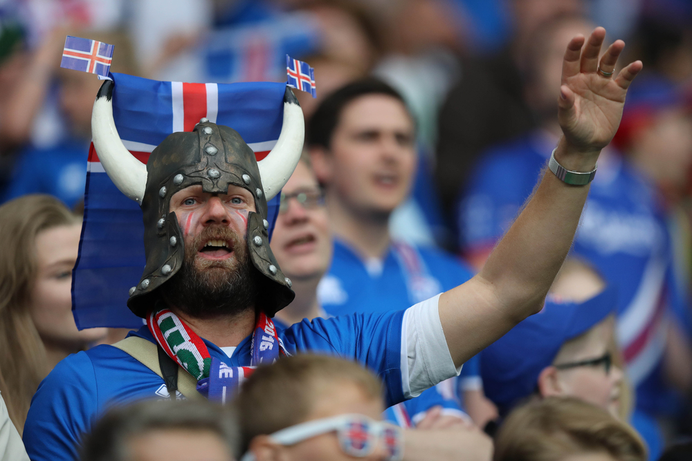 Футбол и Исландия.Вокруг Света. Украина