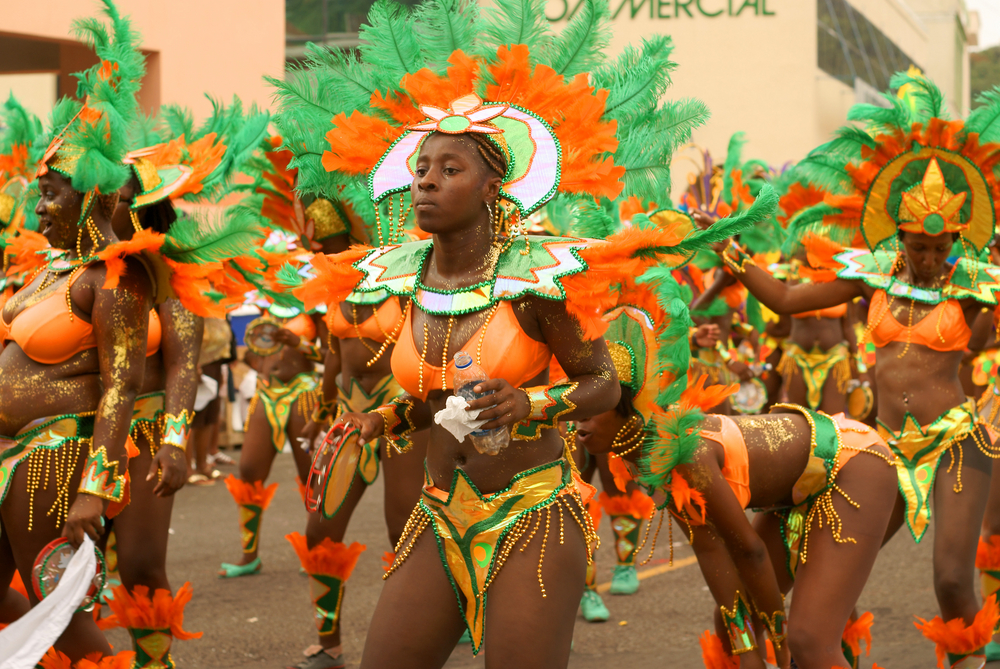 На Сент-Винсент и Гренадинах бушует карнавал.Вокруг Света. Украина