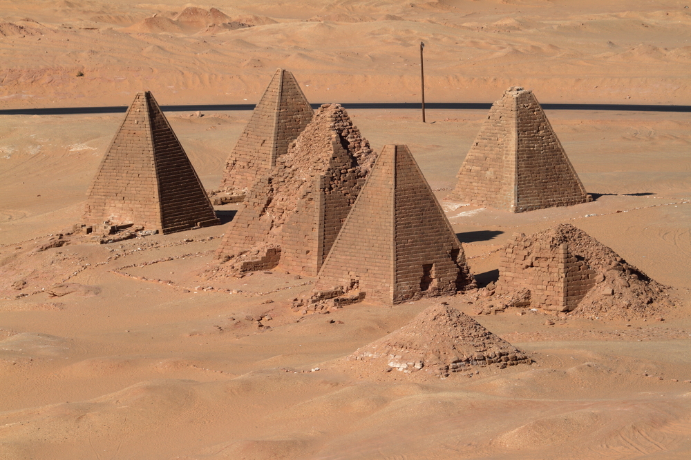 Наибольшее количество пирамид не в Египте - Вокруг Света