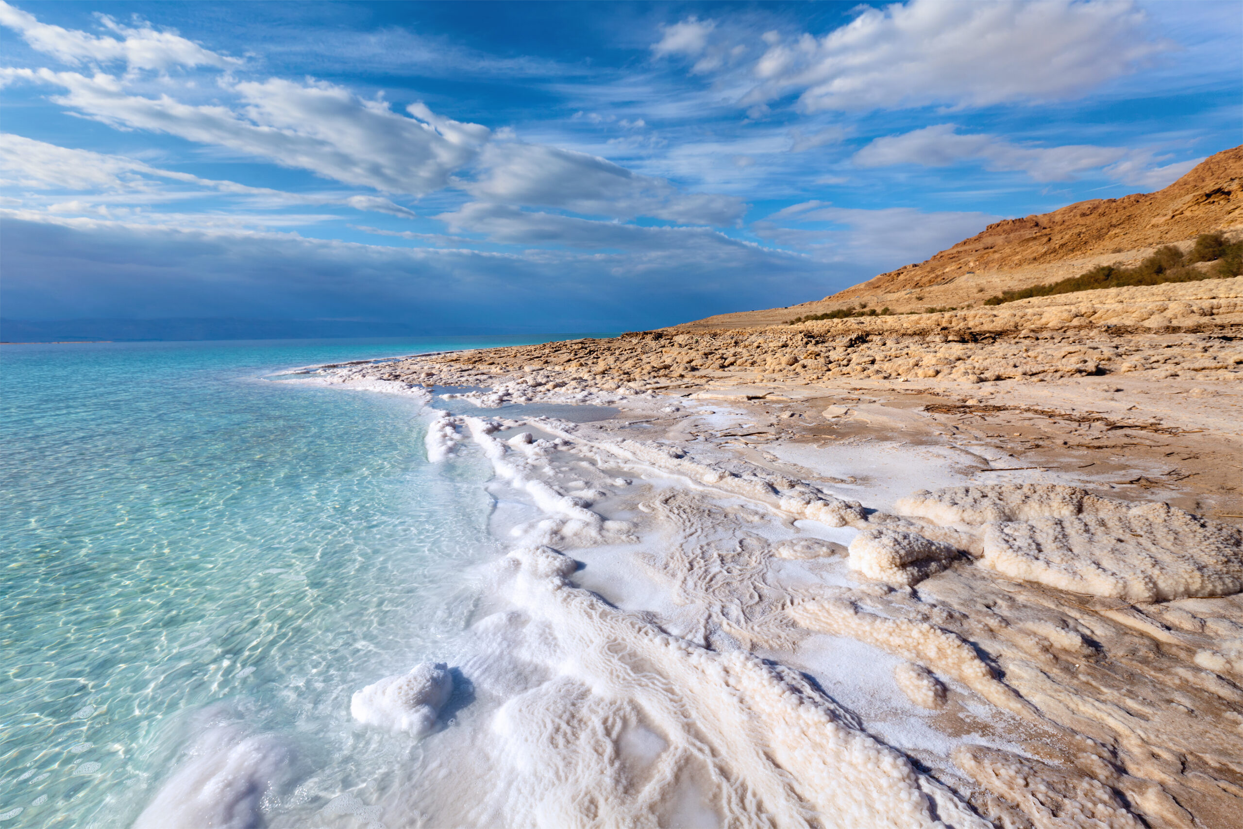 Мертве море зменшується в об'ємі