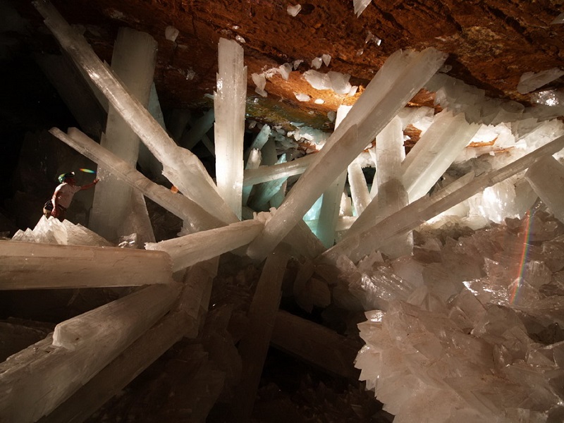 Потрясающая Пещера гигантских кристаллов.Вокруг Света. Украина