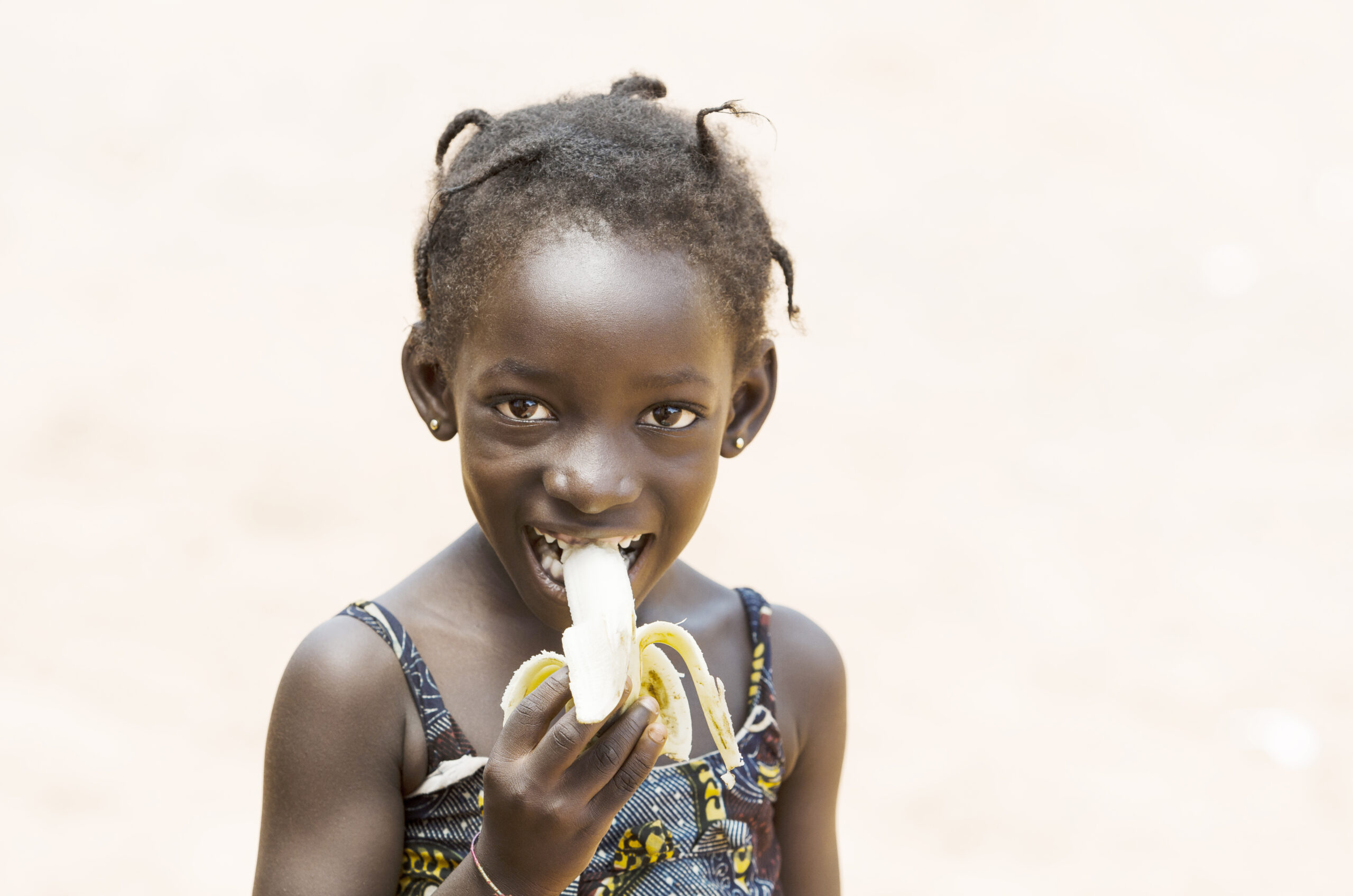 Ученые создали специальный сорт бананов для детей из Уганды.Вокруг Света. Украина