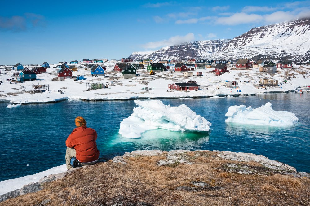 Гренландия меняет очертания: пора рисовать новую карту