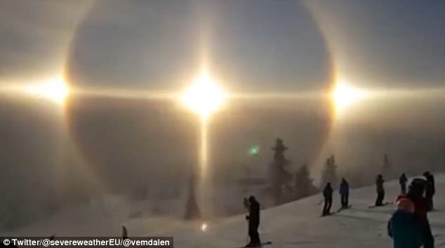 Ангел в небе: над курортом Швеции наблюдали оптический феномен