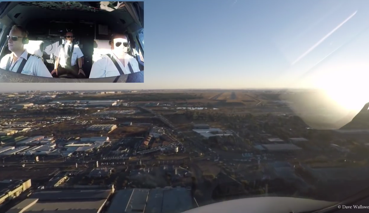 Вид на посадочную полосу с кок-пита: пилот British Airways снял посадку в Йоханнесбурге