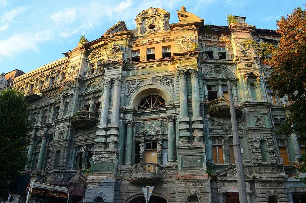 В Украине сняли фильм о сохранении исторических зданий.Вокруг Света. Украина