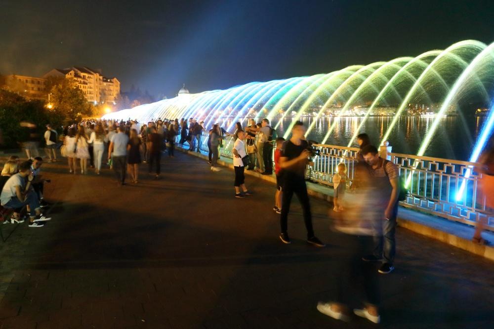 В Тернополе появился самый длинный в Украине фонтан.Вокруг Света. Украина