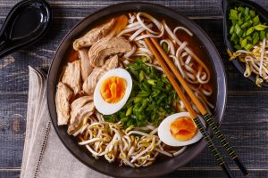 Кухни мира: японский суп рамен