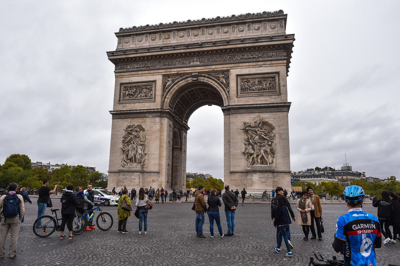Только для беспилотников: центр Парижа станет пешеходным.Вокруг Света. Украина