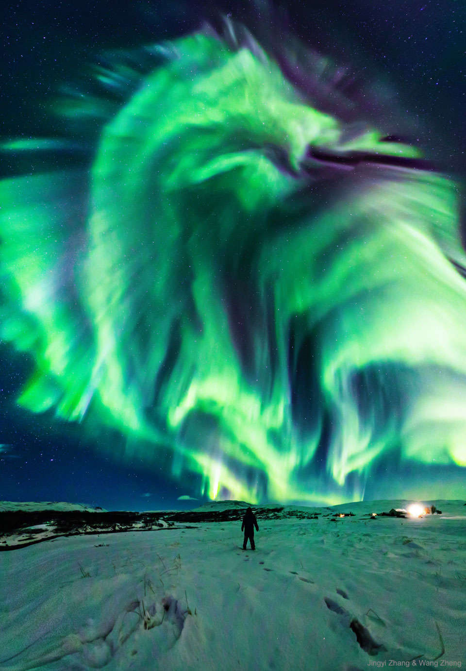 В небе над Исландией сфотографировали дракона.Вокруг Света. Украина