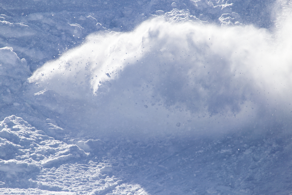 Лавина в Швейцарии: лыжница сняла момент катастрофы.Вокруг Света. Украина