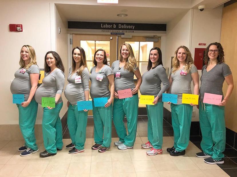В США одновременно девять медсестер родильного отделения ждут ребенка.Вокруг Света. Украина