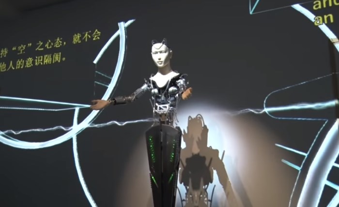 В Японии создали робота-бога