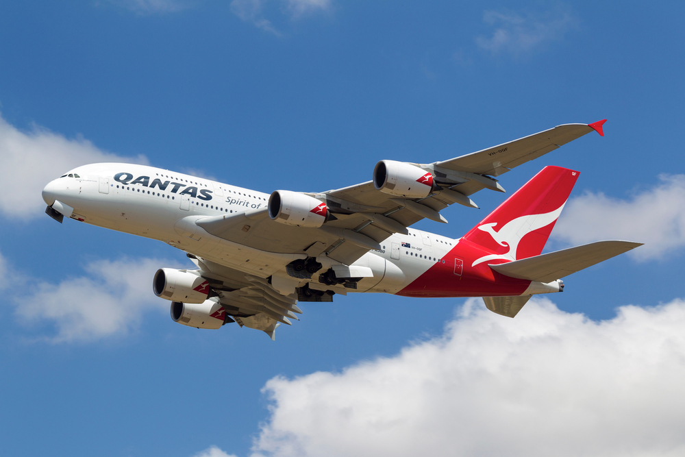 Qantas Airlines откажется от пластиковой посуды на своих рейсах.Вокруг Света. Украина
