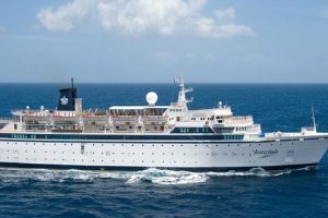 Круизное судно в Карибском море изолировали из-за вспышки кори