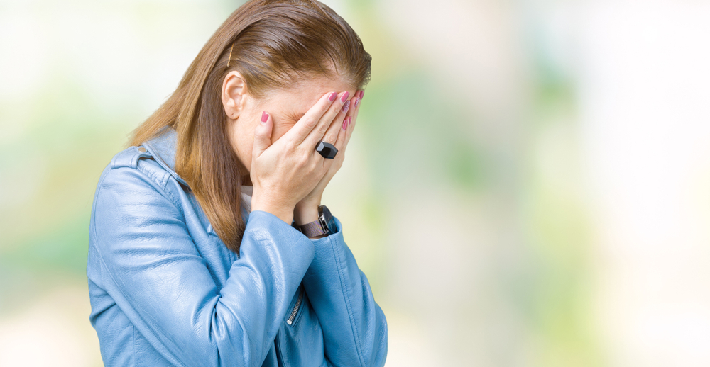 Стресс из-за смерти друга ухудшает самочувствие на 4 года: исследование
