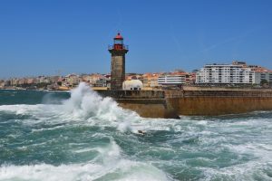 Португалия: там, где заканчивается Евразия и начинается портвейн
