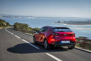 Новую Mazda3 представили в Украине