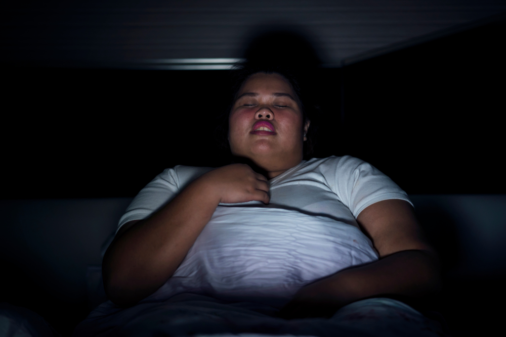 Сон при свете грозит женщинам ожирением.Вокруг Света. Украина