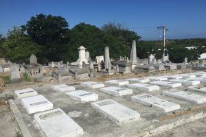 В Гаване возрождают старое еврейское кладбище