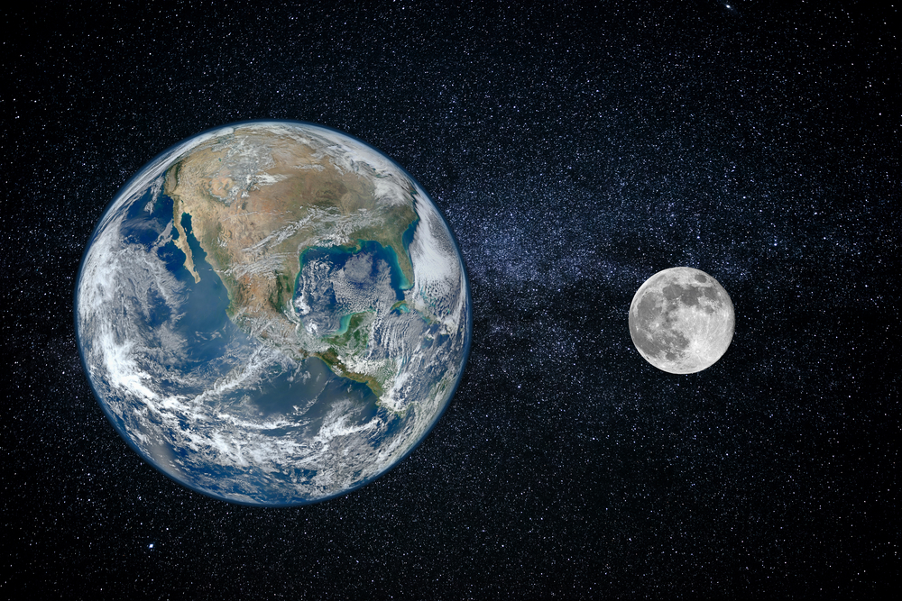 Луна отдаляется от Земли, что вызывает землетрясения.Вокруг Света. Украина