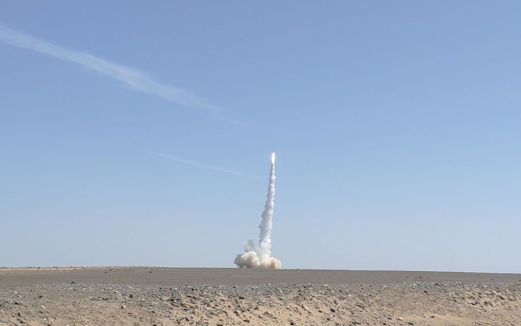 В Китае запустили первую коммерческую ракету-носитель.Вокруг Света. Украина