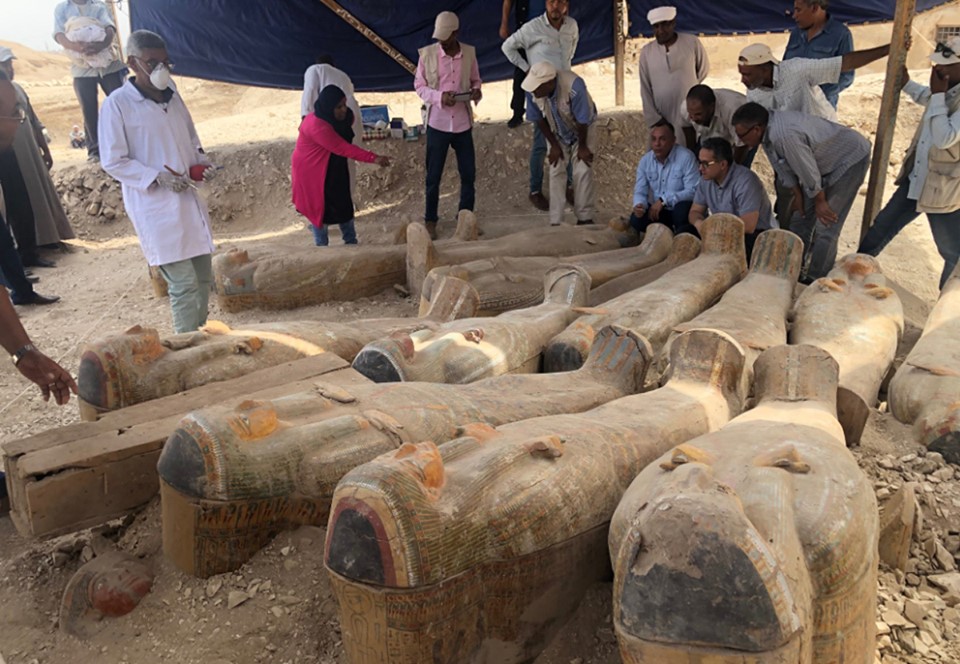 В Египте нашли более 20 запечатанных саркофагов.Вокруг Света. Украина