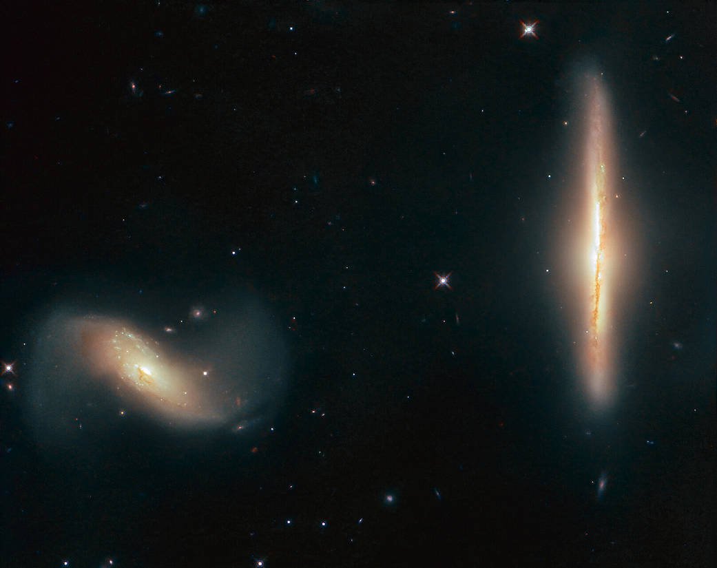 Hubble сфотографировал танец галактик перед слиянием.Вокруг Света. Украина