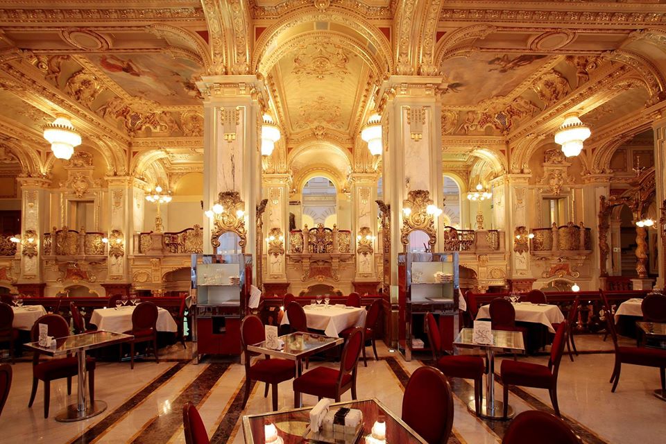 Легендарное кафе «Нью-Йорк» в Будапеште отметило 125-летие.Вокруг Света. Украина