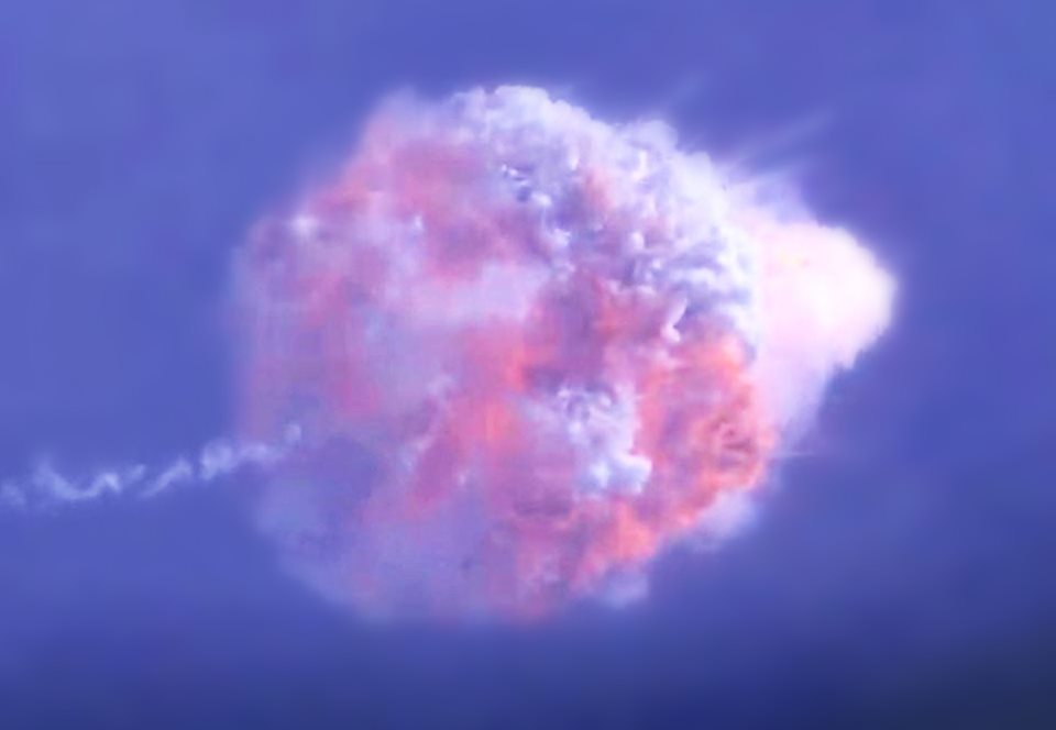 SpaceX показала, как спасется экипаж при взрыве ракеты.Вокруг Света. Украина