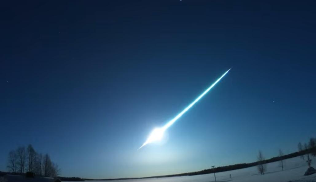 Над Карелией пролетел огромный метеор.Вокруг Света. Украина