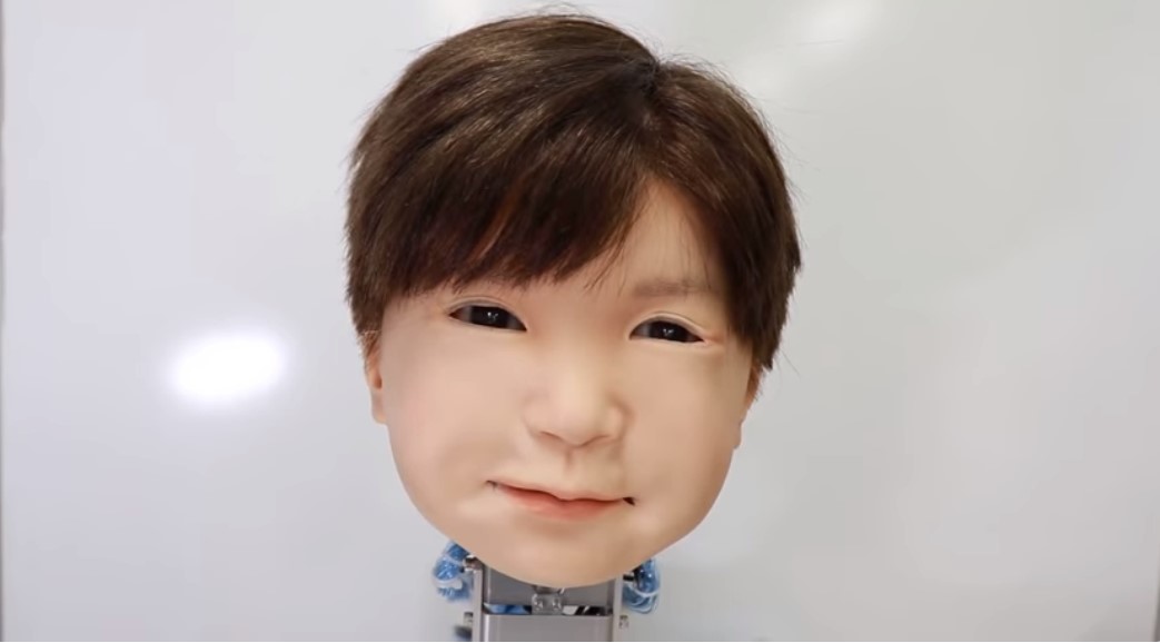 Японский робот-ребенок научился испытывать боль.Вокруг Света. Украина