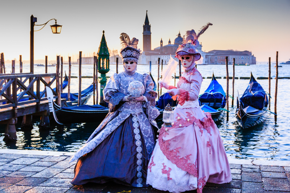 карнавал Венеция фото