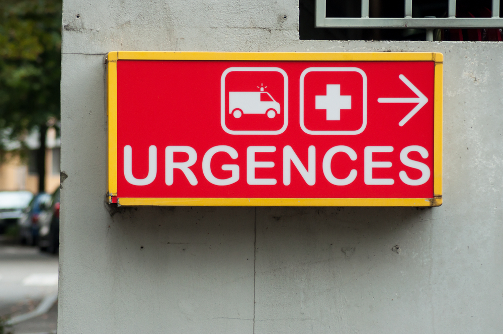 Мэры 9 французских городов запретили жителям болеть.Вокруг Света. Украина