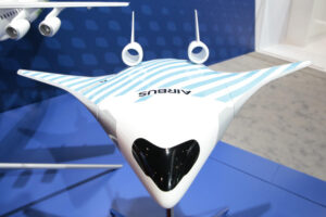 Airbus представил пассажирский самолет будущего