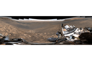 Марсоход Curiosity прислал панораму с Красной планеты (видео)