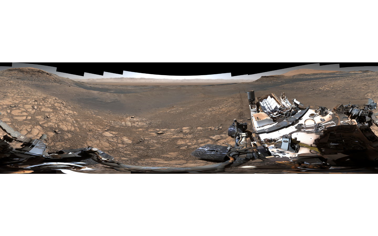 Марсоход Curiosity прислал панораму с Красной планеты (видео)