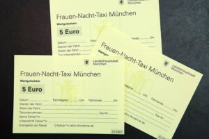 Мюнхен частично оплатит женщинам ночные поездки на такси