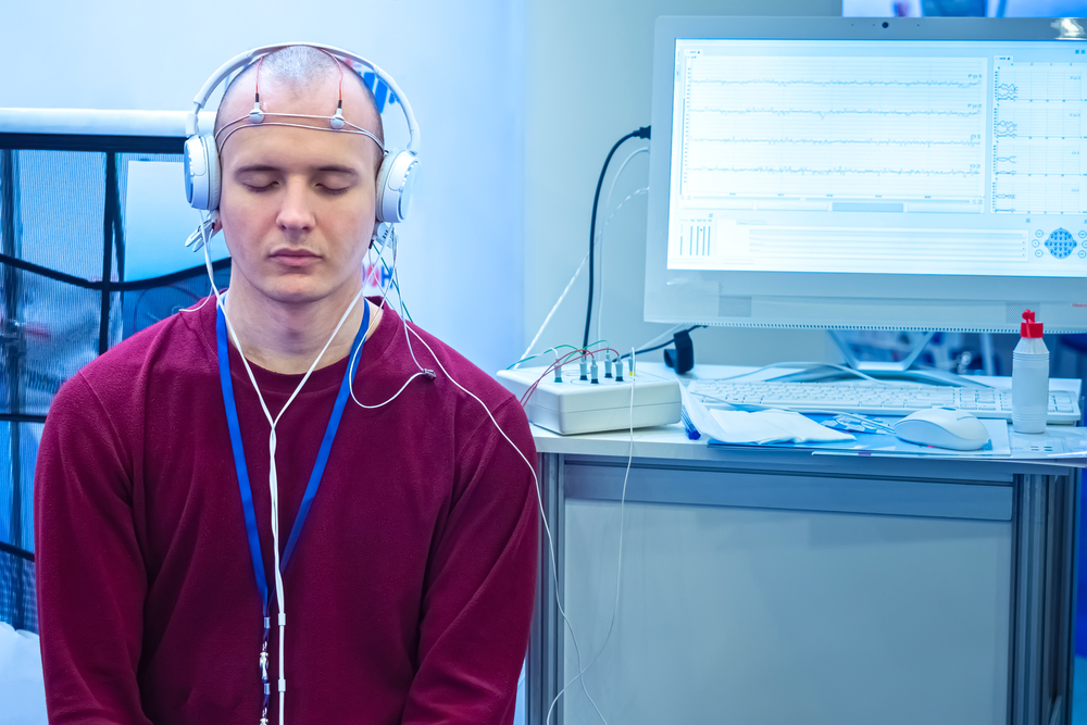 Слепые люди смогли увидеть буквы при электростимуляции мозга.Вокруг Света. Украина