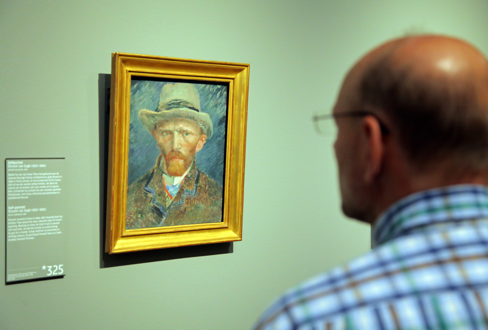 В Торонто можно посетить выставку работ Ван Гога, не выходя из машины