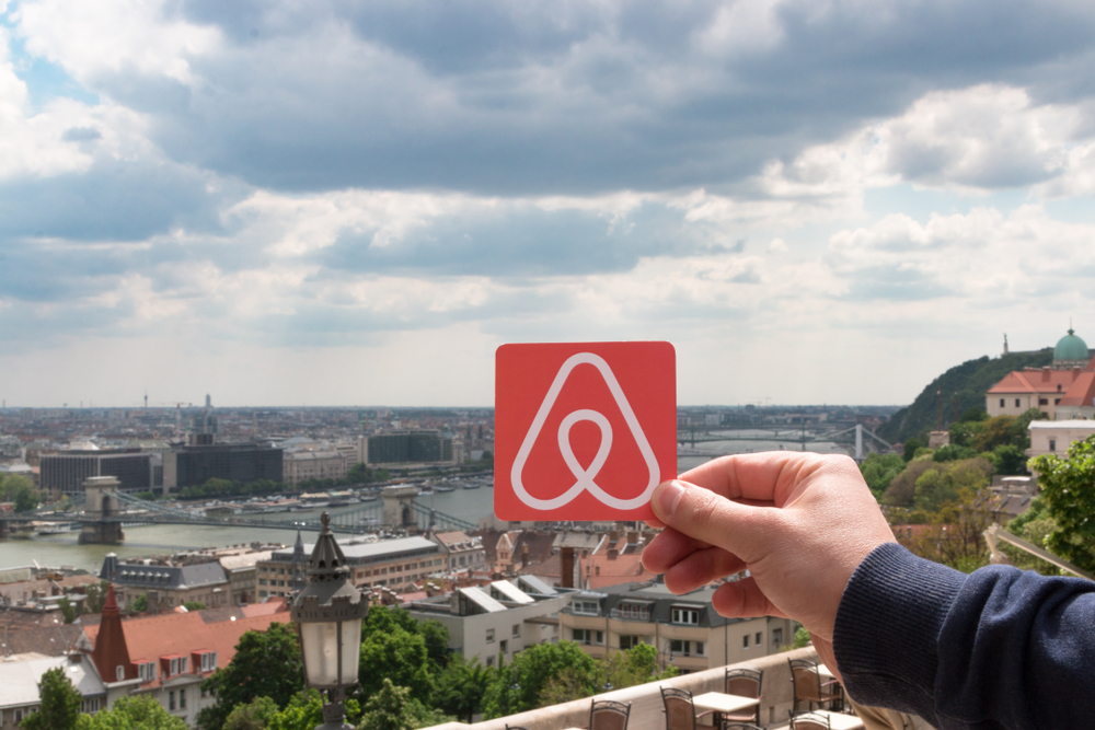 В Будапеште планируют ограничить Airbnb.Вокруг Света. Украина