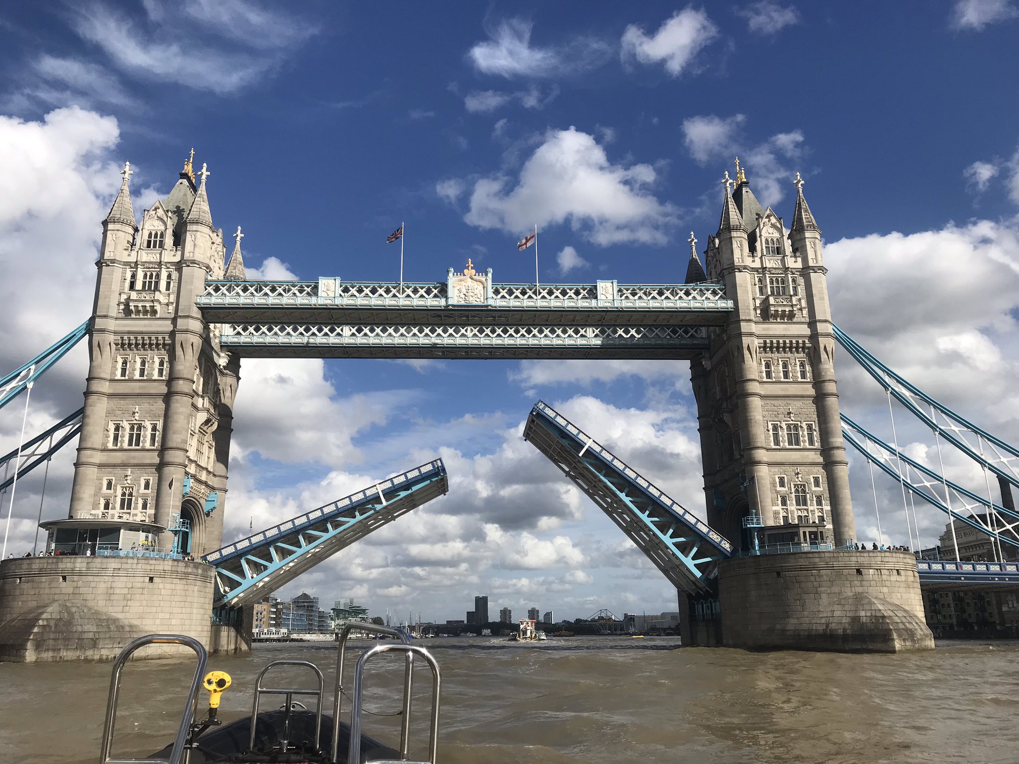 В Лондоне сломался знаменитый Тауэрский мост.Вокруг Света. Украина
