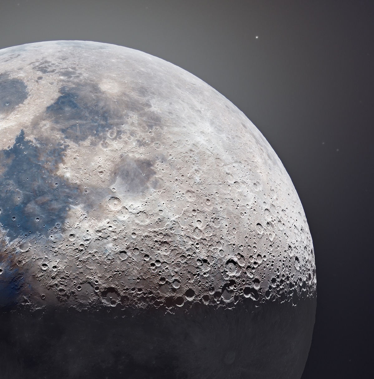 Появилось фото Луны в рекордном качестве.Вокруг Света. Украина