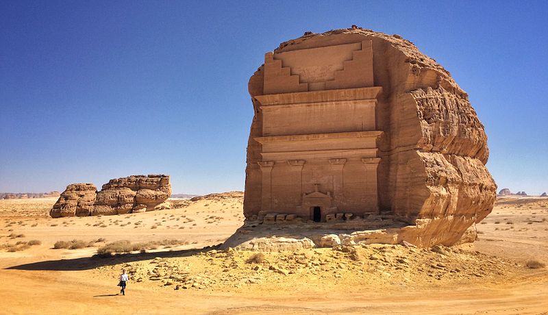 В Саудовской Аравии открыли для туристов древний город-побратим Петры
