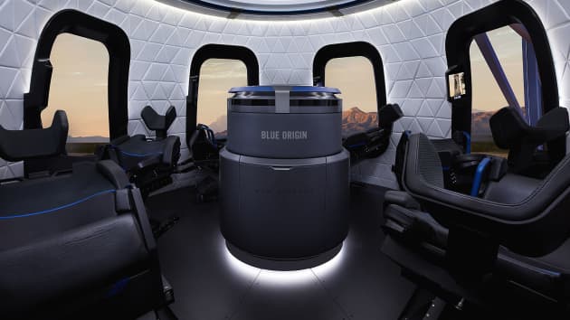 Blue Origin отправит в космос первых туристов уже в апреле