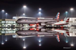 Авиакомпания American Airlines занялась доставкой вина на дом