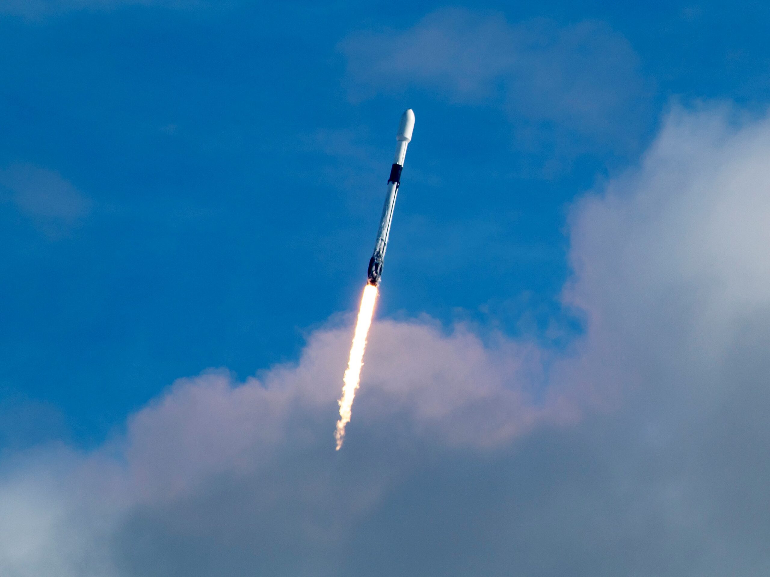SpaceX запустила ракету с рекордным количеством спутников.Вокруг Света. Украина