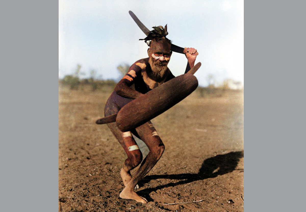 Аборигены Австралии использовали бумеранг не только для метания