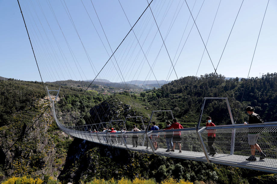 В Португалии открылся самый длинный подвесной мост в мире.Вокруг Света. Украина
