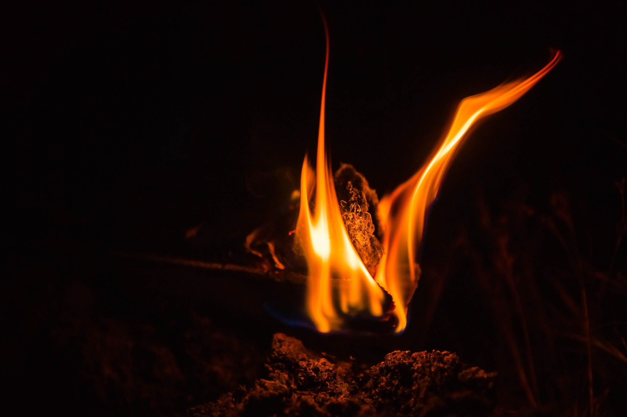 Умение разводить огонь стало первым древним знанием.Вокруг Света. Украина